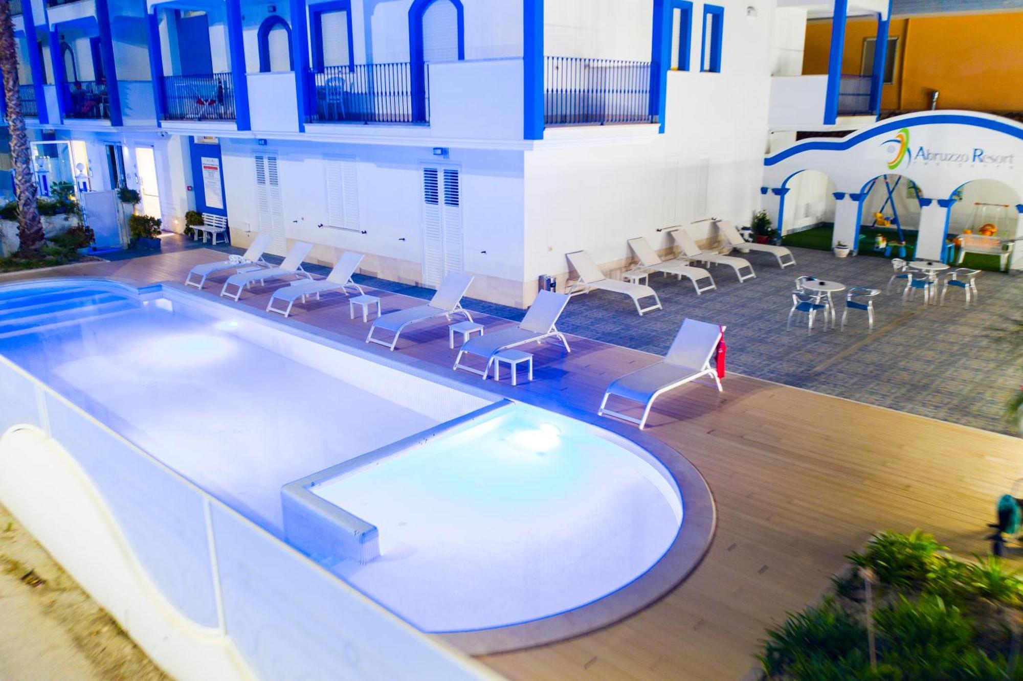 Residence Abruzzo Resort Tortoreto Zewnętrze zdjęcie