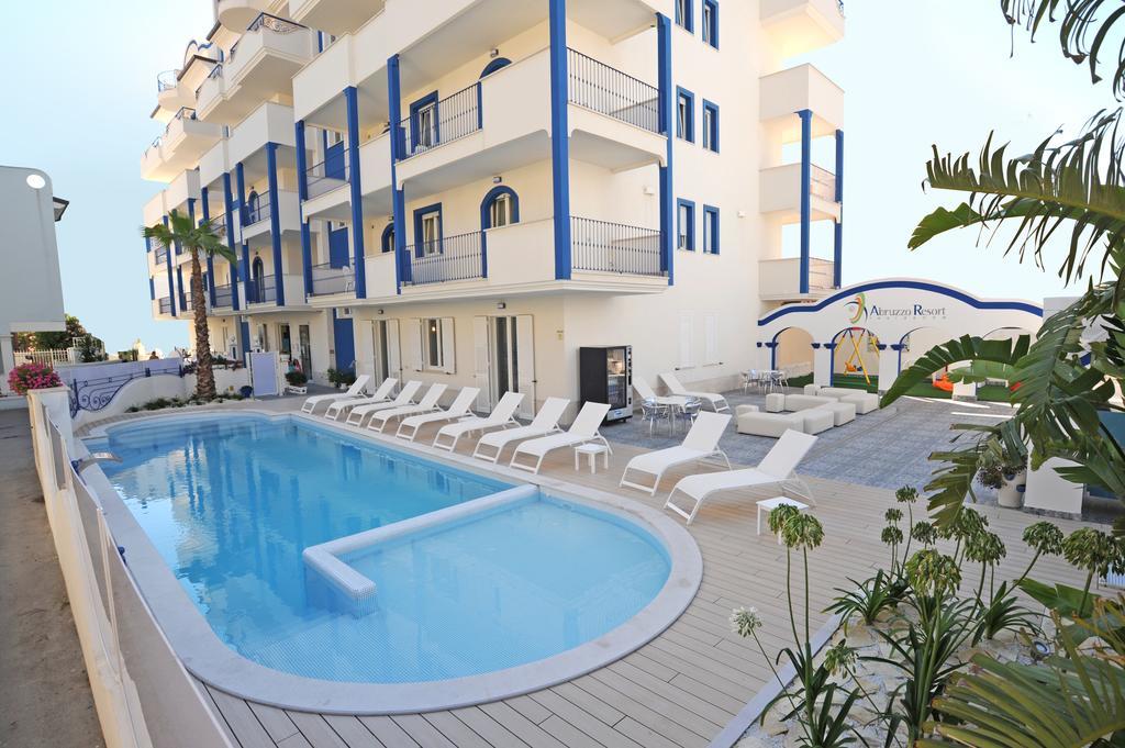Residence Abruzzo Resort Tortoreto Zewnętrze zdjęcie